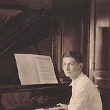 Um 1928