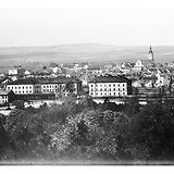 Teilübersicht mit der Pfarrkirche von Südosten, 1933
