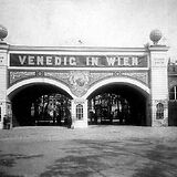 1895