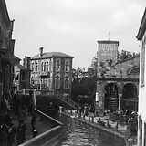 1895