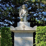 Grab am Friedhof Hietzing