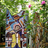 Eduard Robitschko, Lebensrhythmus, Betonwand mit Mosaikbelag (1958/59) im Gemeindebau Breitenseerstraße 68–74 (Wien XIV)