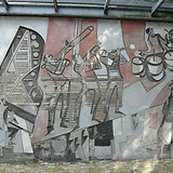 Hermine Aichenegg, Tafelmusik, Sgraffito-Wandbild (1960/61) im Krapfenwaldlbad. Krapfenwaldgasse 65–73, Wien XIX