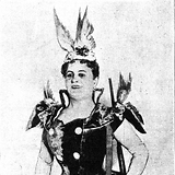 Julie Kopácsi-Karczag als Taubenjägerin in der im Theater an der Wien gespielten Operette  Der Schmetterling von Ch. Weinberger (Wiener Bilder 22.11.1896, 11)