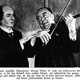 Jan Kubelik (links) neben seinem Schüler, dem englischen Schauspieler George Robey (Wiener Bilder 22.10.1933, 11)
