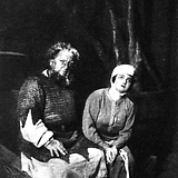 Als Kurwenal bei den Salzburger Festspielen 1933; daneben Gertrude Rünger als Brangäne (Wiener Bilder 13.8.1933, 10)