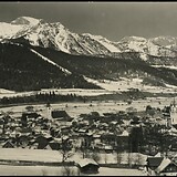 Postkarte (1930), Ansicht mit protestantischer (rechts) und katholischer (links) Pfarrkirche