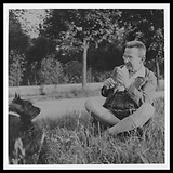F. Schmidt im Garten seiner Villa in Perchtoldsdorf (1938/39)