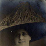 Ottilie Schönberg um 1911