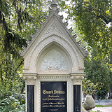 Ehrengrab am Wiener Zentralfriedhof (Erste Inschrift, Strauss Eduard)