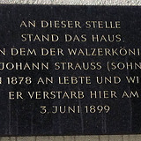Gedenktafel am Ort des ehemaligen Wohnhauses Igelgasse, heute Johann Strauß-Gasse 4 (Wien IV)
