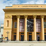 Tiroler Landestheater Innsbruck, Außenansicht Großes Haus, Spielzeit 2020/21