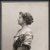 Olga von Türk-Rohn, Zivilporträt (Foto von Ludwig Gutmann, Wien)