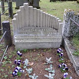 Grab von Victor Urbancic am Friedhof Hólavallagarður in Reykjavik