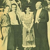 Hans Wewerka (ganz links), daneben Eugen Sharin, St. Schmidt-Gentner und J. Krips (Mein Film 18/37 [1948], o. S.)
