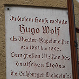 Gedenktafel am Wohnhaus in Salzburg, Berg-Straße 8
